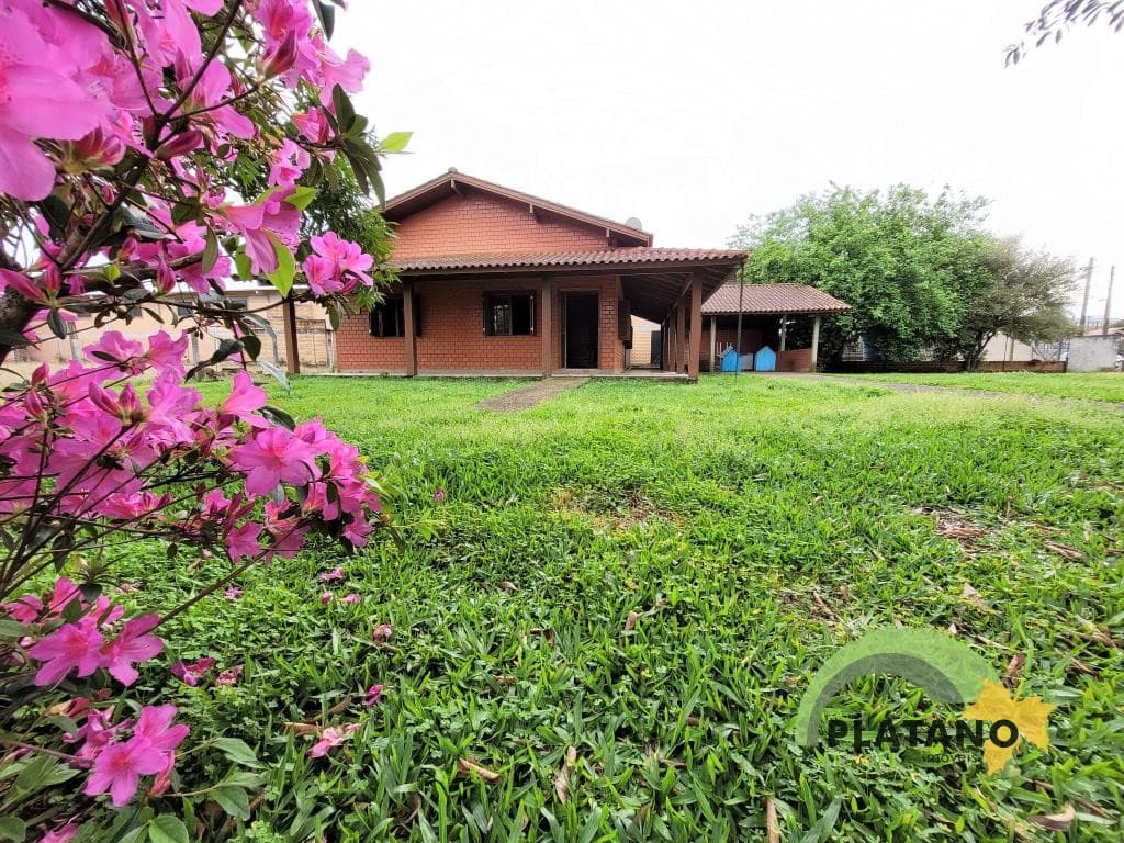 CASA COM 2 DORMITÓRIOS, 1 VAGA, 150M² ÁREA PRIVATIVA para locação EM BOM JARDIM - foto 1