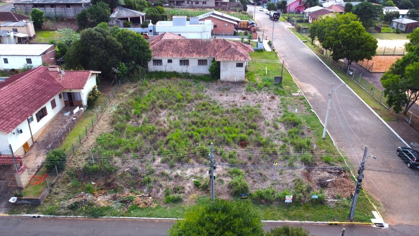 TERRENO, 941M² ÁREA TOTAL À VENDA EM SÃO JOSÉ - Imagem 2