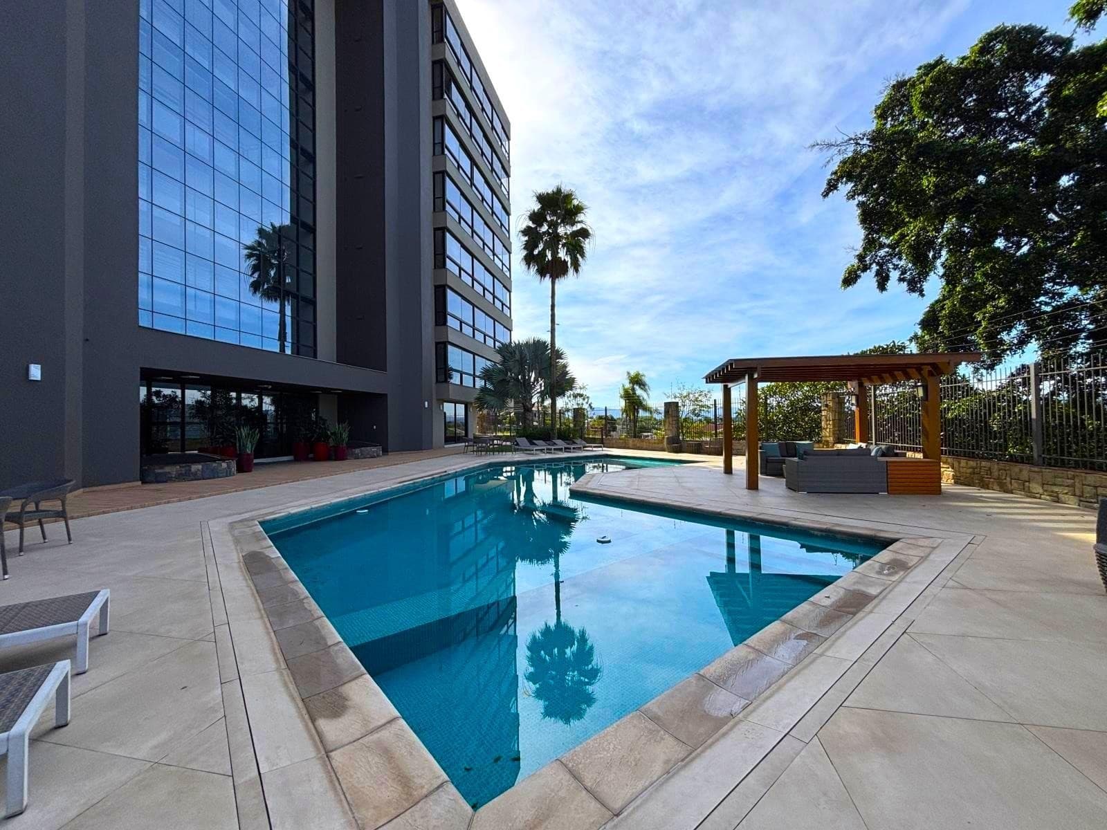 APARTAMENTO COM 3 DORMITÓRIOS, 3 VAGAS, 270M² ÁREA PRIVATIVA À VENDA EM CIDADE NOVA - Imagem 2
