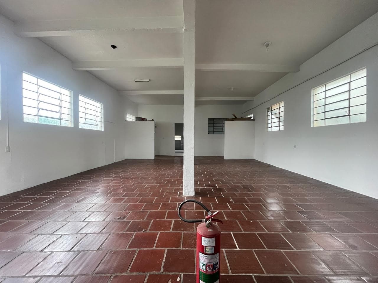 PAVILHÃO / PRÉDIO, 140M² ÁREA PRIVATIVA À LOCAÇÃO EM JARDIM BÜHLER - Imagem 3