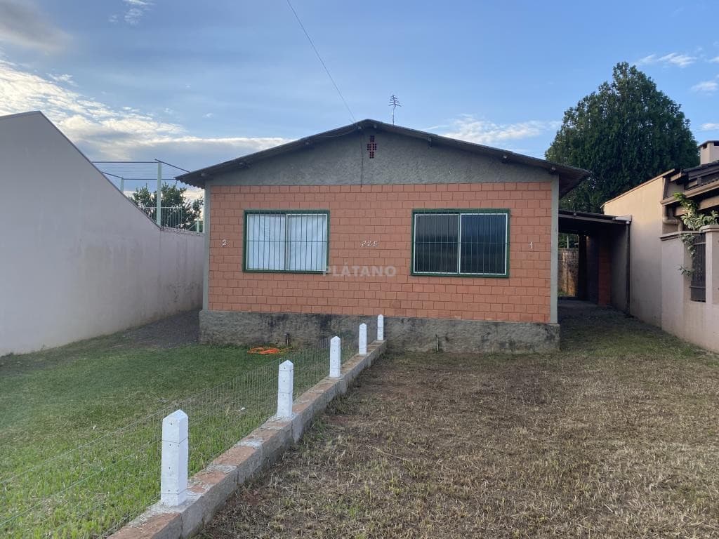 CASA COM 1 DORMITÓRIO, 1 VAGA À LOCAÇÃO EM CONCÓRDIA - Imagem 1