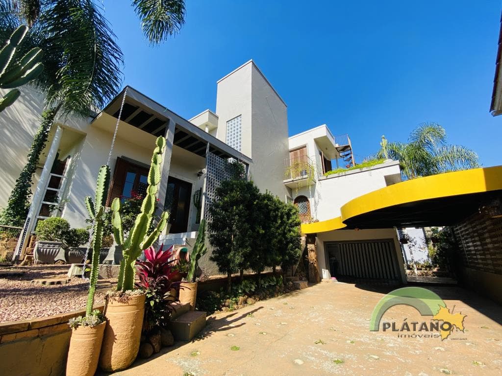 CASA COM 2 DORMITÓRIOS, 2 VAGAS, 186M² ÁREA PRIVATIVA À VENDA EM JARDIM DO ALTO - Imagem 1