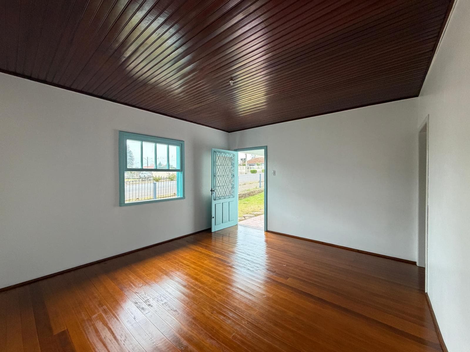 CASA, 1489M² ÁREA TOTAL À LOCAÇÃO EM VISTA ALEGRE - Imagem 3