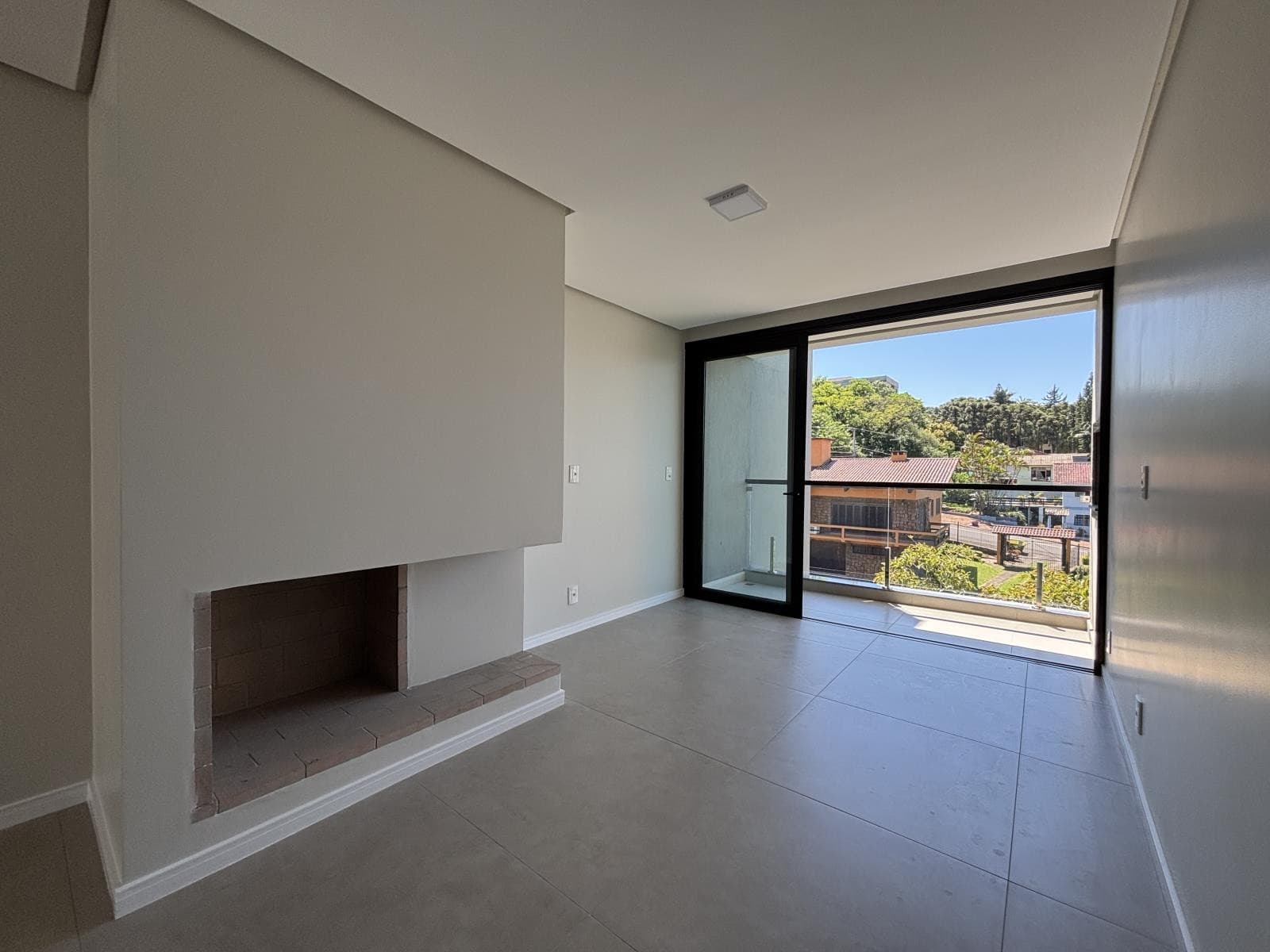 APARTAMENTO COM 3 DORMITÓRIOS (1 SUÍTE), 2 VAGAS, 127M² ÁREA TOTAL para venda EM VISTA ALEGRE - foto 3