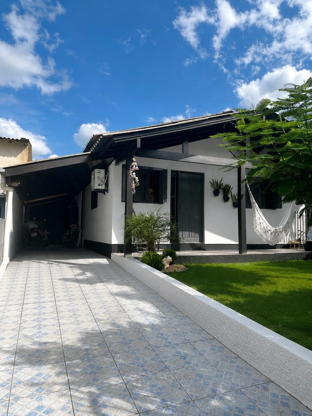 CASA COM 2 DORMITÓRIOS, 2 VAGAS, 151M² ÁREA PRIVATIVA À VENDA EM FELDMANN - Imagem 3