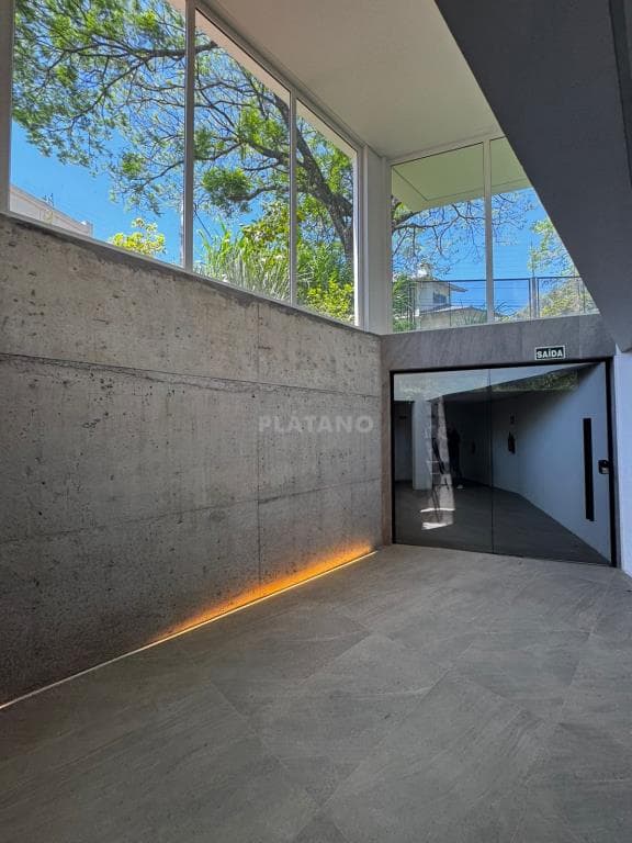 APARTAMENTO COM 3 DORMITÓRIOS, 3 VAGAS, 157M² ÁREA PRIVATIVA À VENDA EM BOA VISTA - Imagem 2