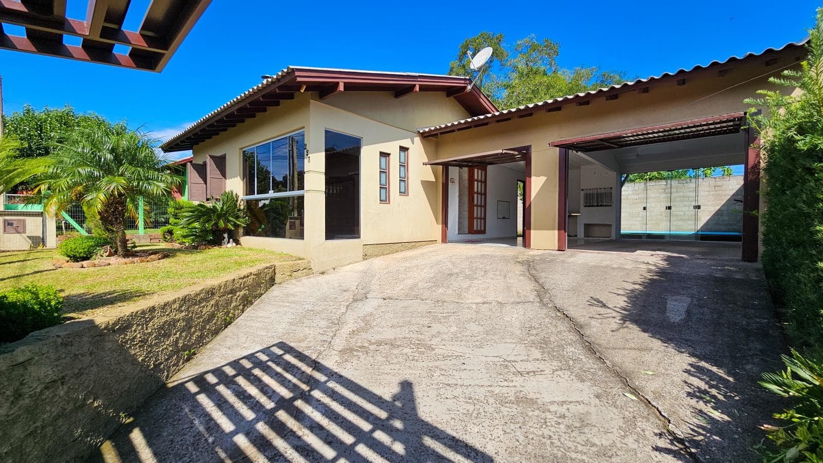 CASA COM 2 DORMITÓRIOS, 1 VAGA, 133M² ÁREA PRIVATIVA À VENDA EM MORADA DO SOL - Imagem 1