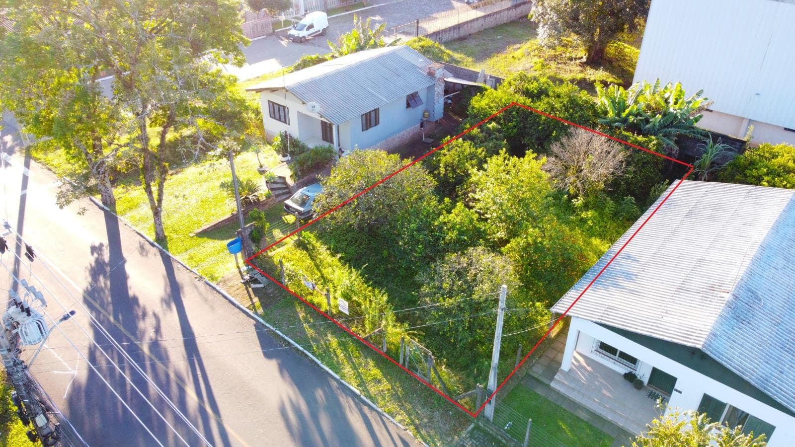 TERRENO, 319M² ÁREA TOTAL À VENDA - Imagem 1