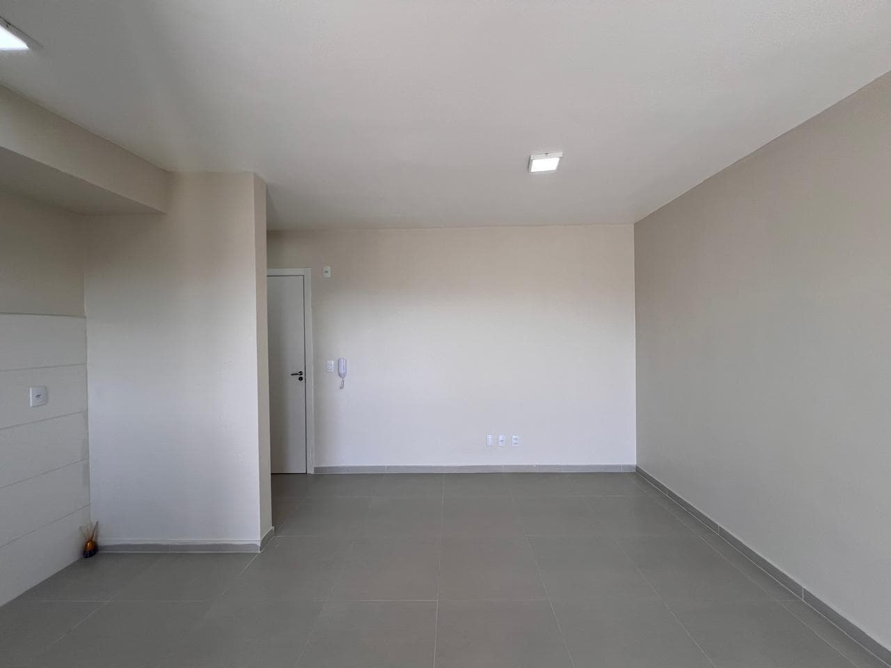 APARTAMENTO COM 2 DORMITÓRIOS, 1 VAGA, 63M² ÁREA TOTAL À LOCAÇÃO EM JARDIM PANORÂMICO - Imagem 5