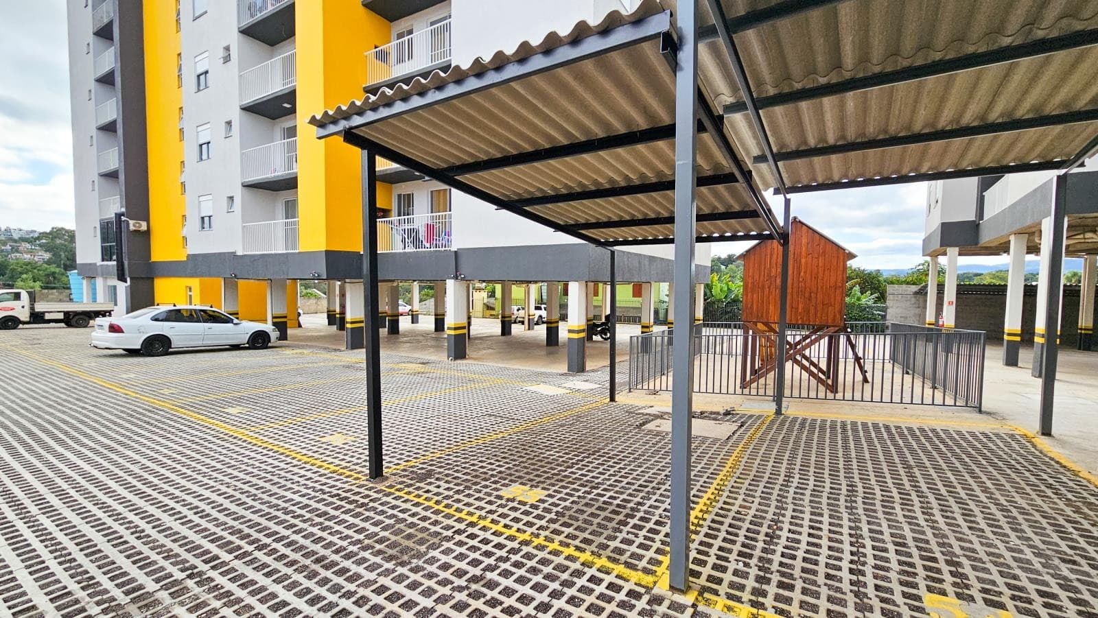 Miniatura 16