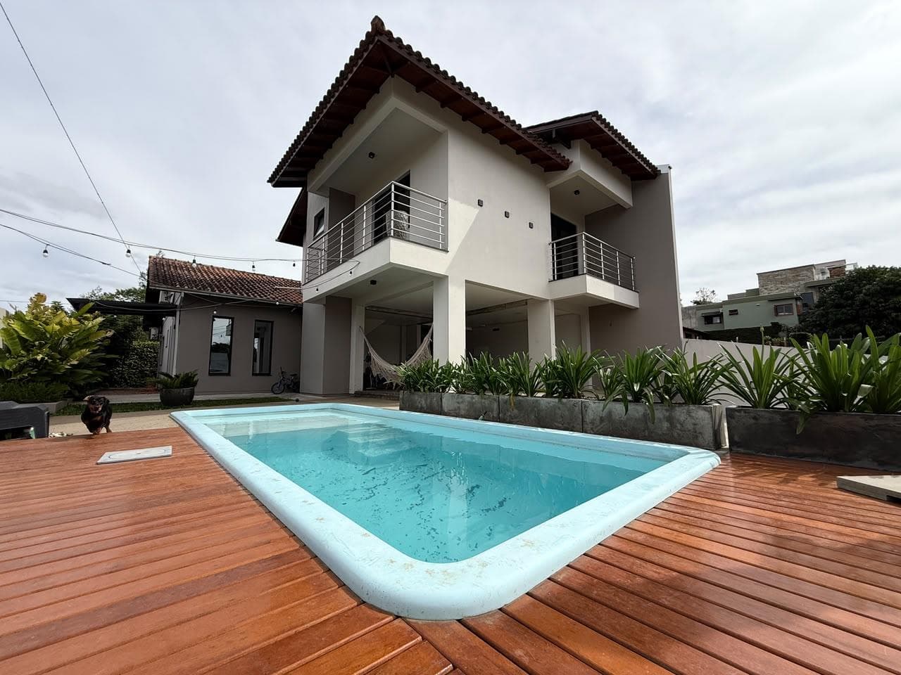 CASA COM 4 DORMITÓRIOS (2 SUÍTES), 3 VAGAS, 192M² ÁREA PRIVATIVA para venda EM CONCÓRDIA - foto 1