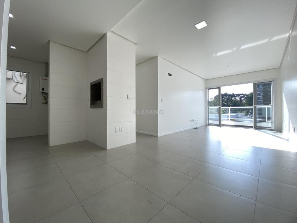 APARTAMENTO COM 3 DORMITÓRIOS, 2 VAGAS, 101M² ÁREA TOTAL À LOCAÇÃO - Imagem 2