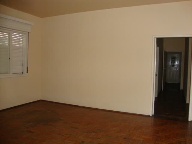 CASA COM 3 DORMITÓRIOS, 1 VAGA, 187M² ÁREA TOTAL para venda EM CENTRO - foto 2