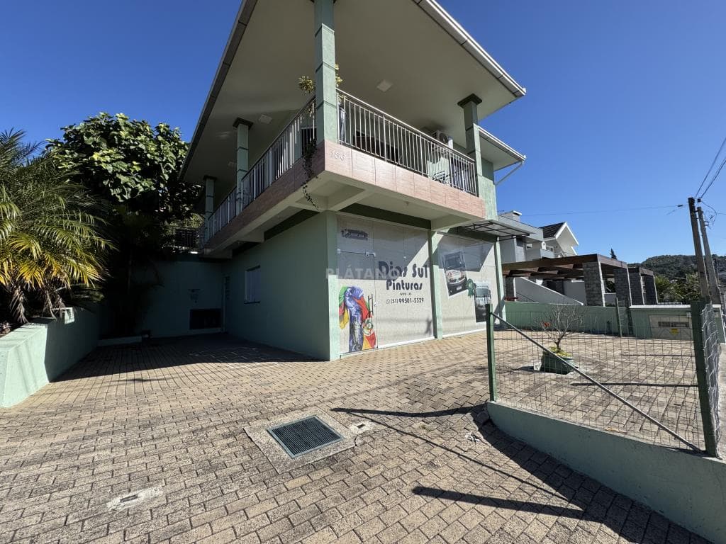 CASA COM 3 DORMITÓRIOS, 2 VAGAS, 215M² ÁREA PRIVATIVA para venda EM JARDIM PANORÂMICO - foto 2