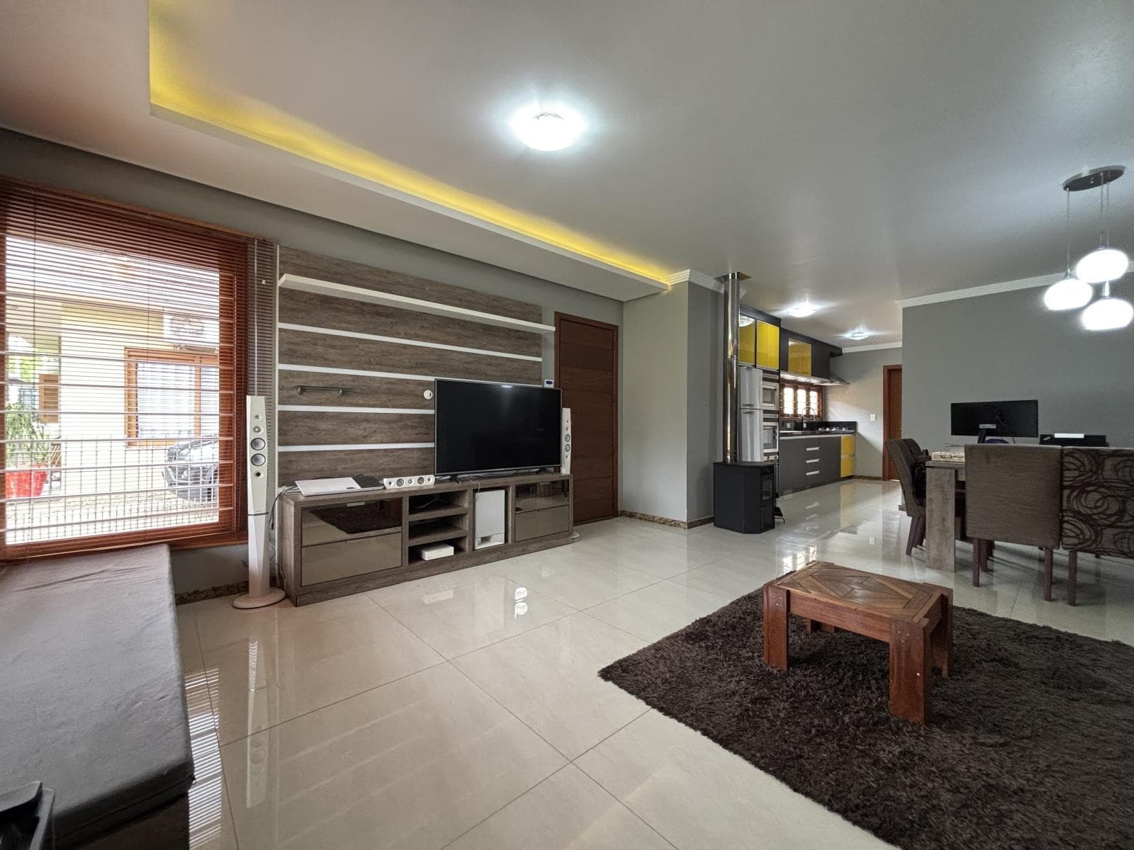 CASA COM 3 DORMITÓRIOS (1 SUÍTE), 1 VAGA, 145M² ÁREA PRIVATIVA para venda EM JARDIM PANORÂMICO - foto 3