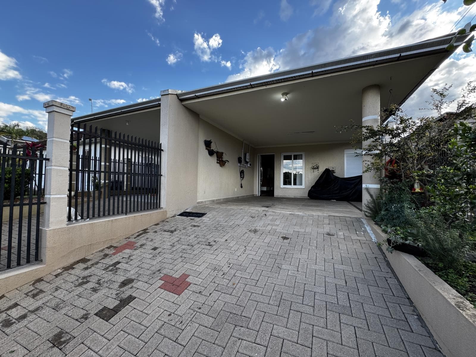 CASA COM 2 DORMITÓRIOS (1 SUÍTE), 2 VAGAS, 98M² ÁREA PRIVATIVA para venda EM CONCÓRDIA - foto 1