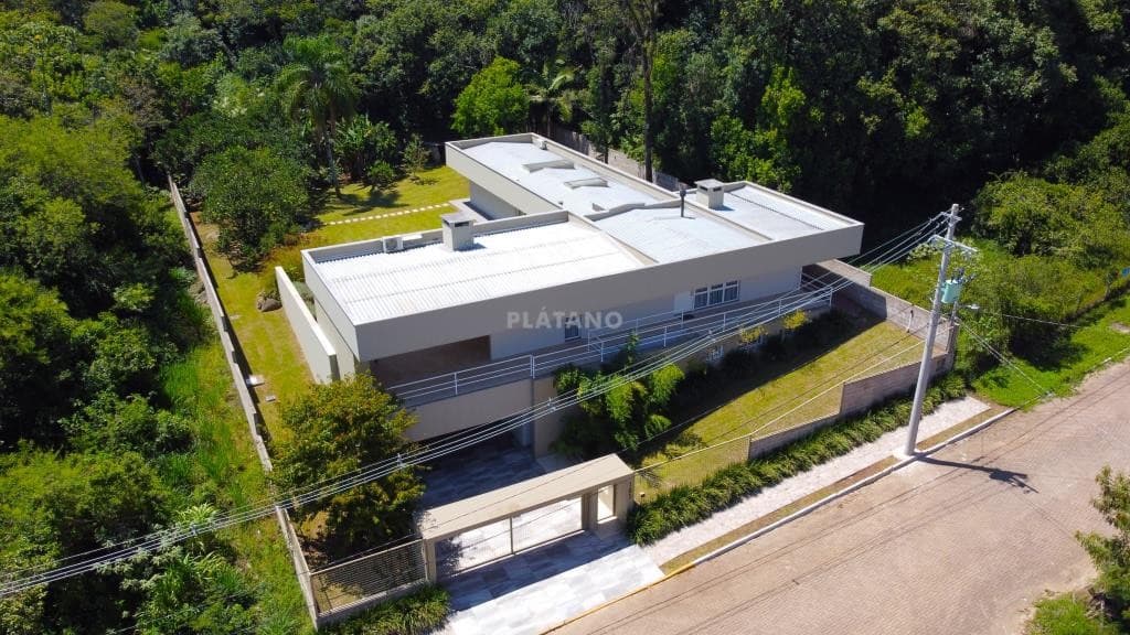 CASA COM 3 DORMITÓRIOS, 2 VAGAS, 382M² ÁREA PRIVATIVA para venda EM VISTA ALEGRE - foto 2