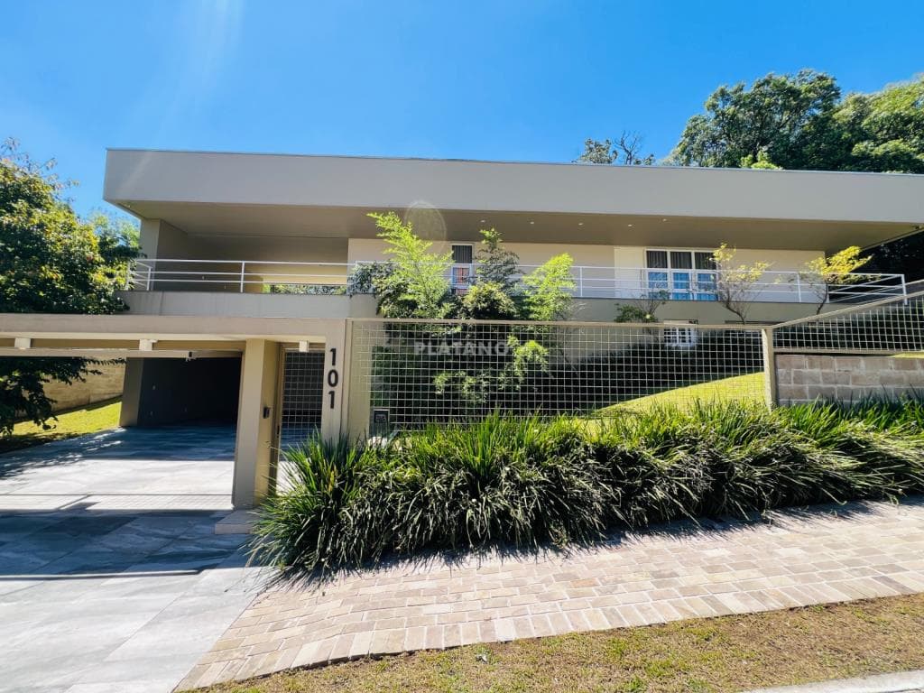 CASA COM 3 DORMITÓRIOS, 2 VAGAS, 382M² ÁREA PRIVATIVA para venda EM VISTA ALEGRE - foto 1
