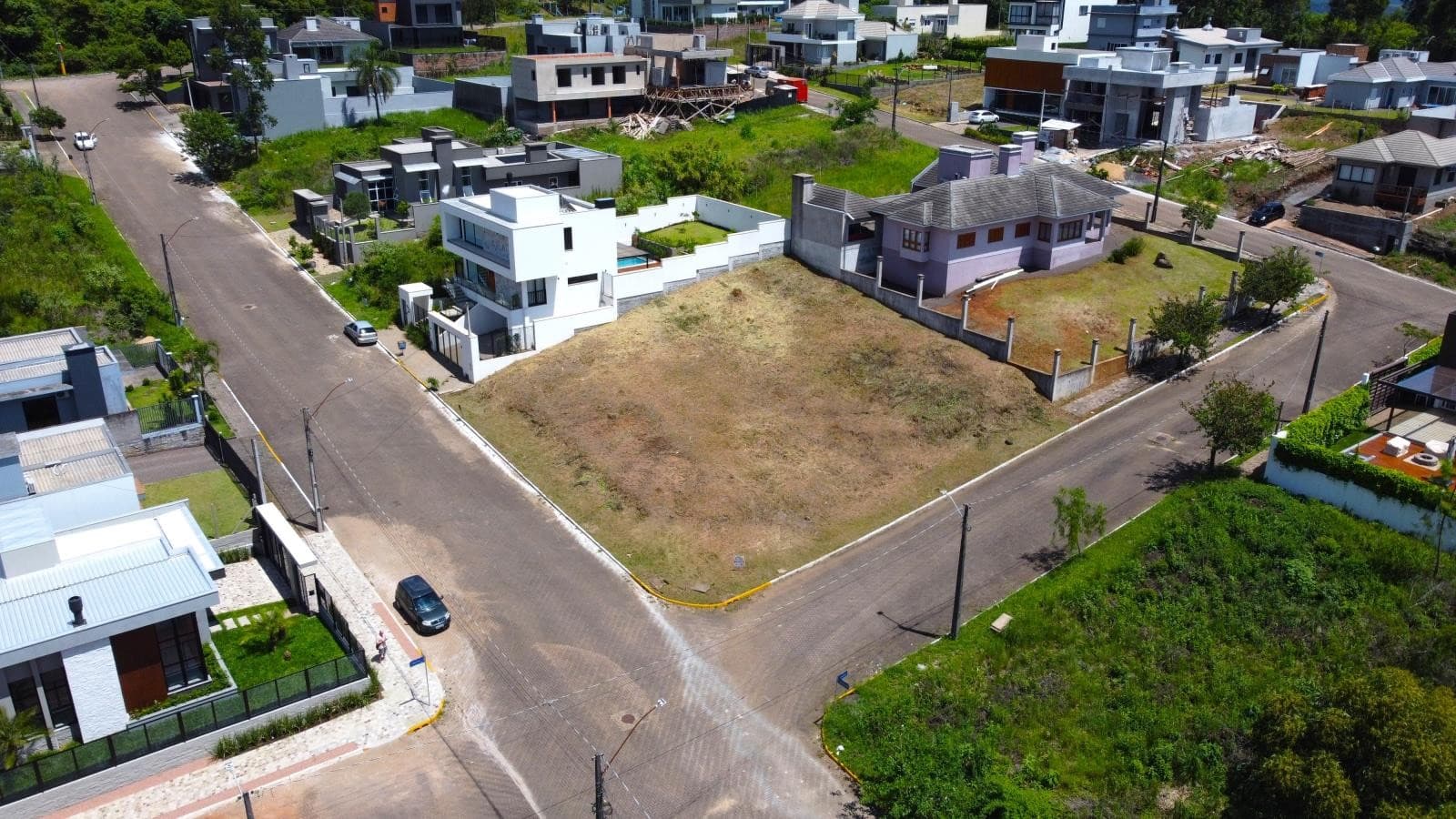TERRENO, 823M² ÁREA PRIVATIVA para venda EM JARDIM PANORÂMICO - foto 2