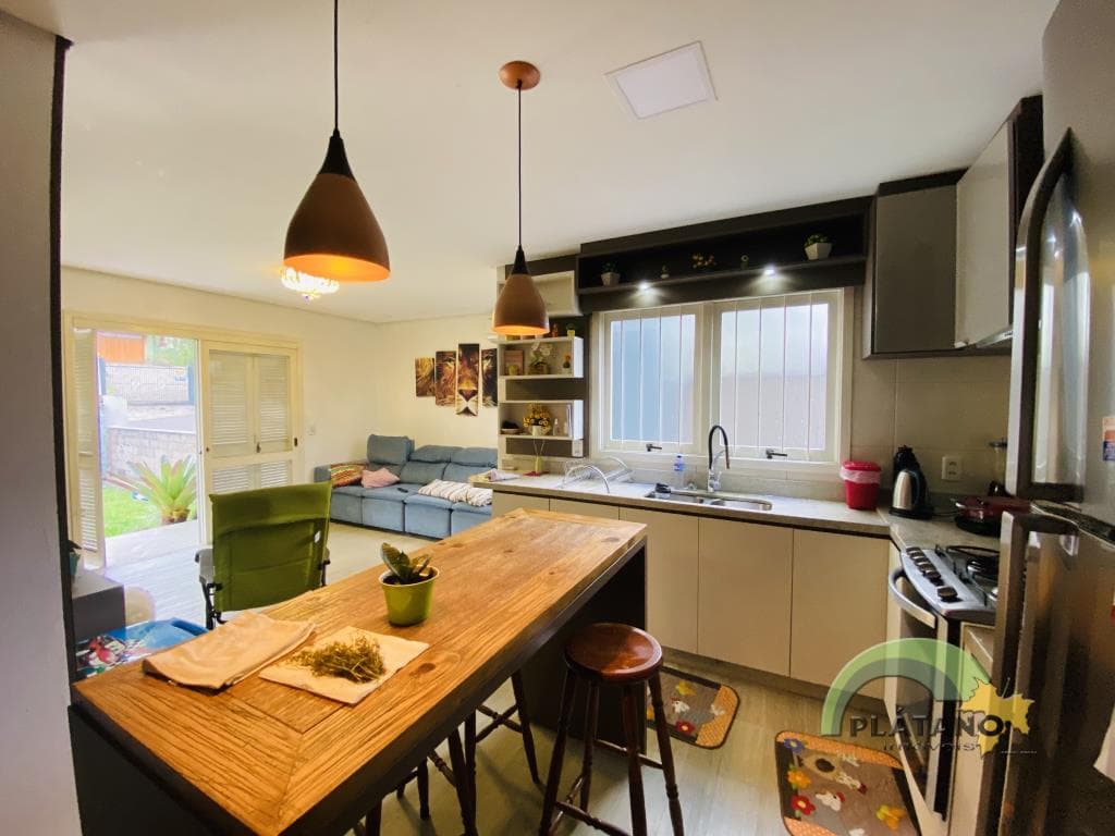 CASA COM 3 DORMITÓRIOS, 131M² ÁREA PRIVATIVA para venda EM VISTA ALEGRE - foto 3