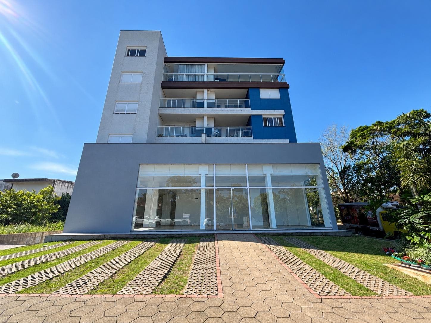 LOJA / SALA, 144M² ÁREA TOTAL para locação EM CENTRO - foto 1