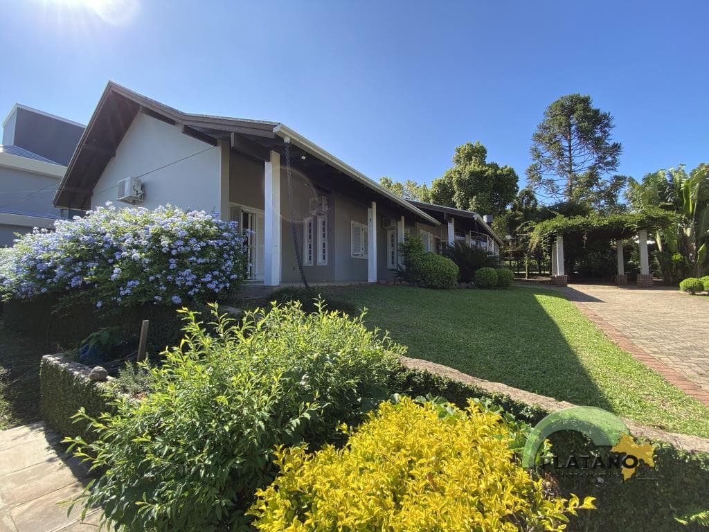 CASA COM 3 DORMITÓRIOS (1 SUÍTE), 2 VAGAS, 236M² ÁREA PRIVATIVA para venda EM CIDADE NOVA - foto 2
