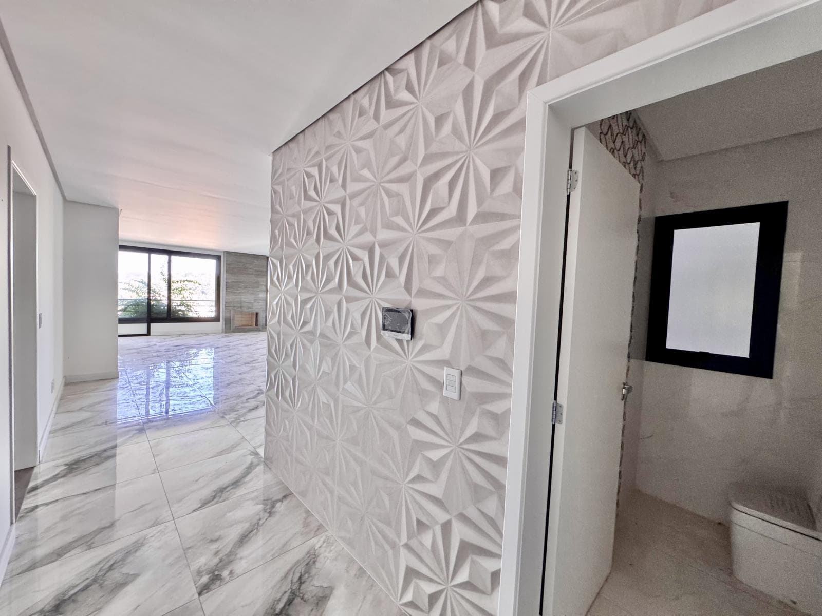 APARTAMENTO COM 3 DORMITÓRIOS (1 SUÍTE), 2 VAGAS, 149M² ÁREA PRIVATIVA para venda EM CENTRO - foto 3