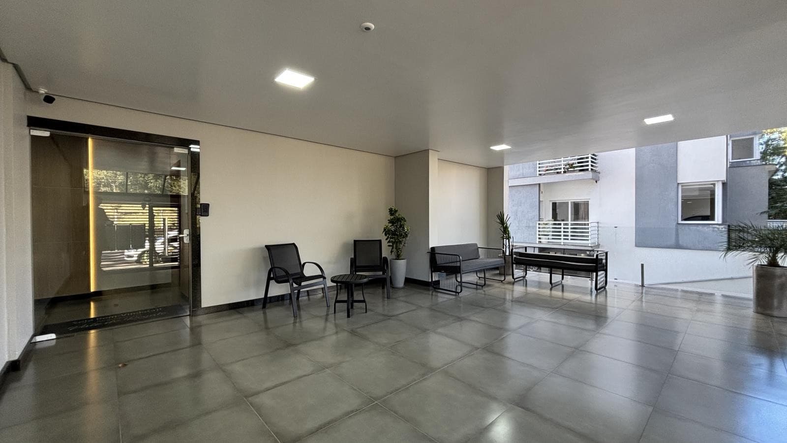 APARTAMENTO COM 2 DORMITÓRIOS, 2 VAGAS, 66M² ÁREA PRIVATIVA para venda EM CENTRO - foto 4