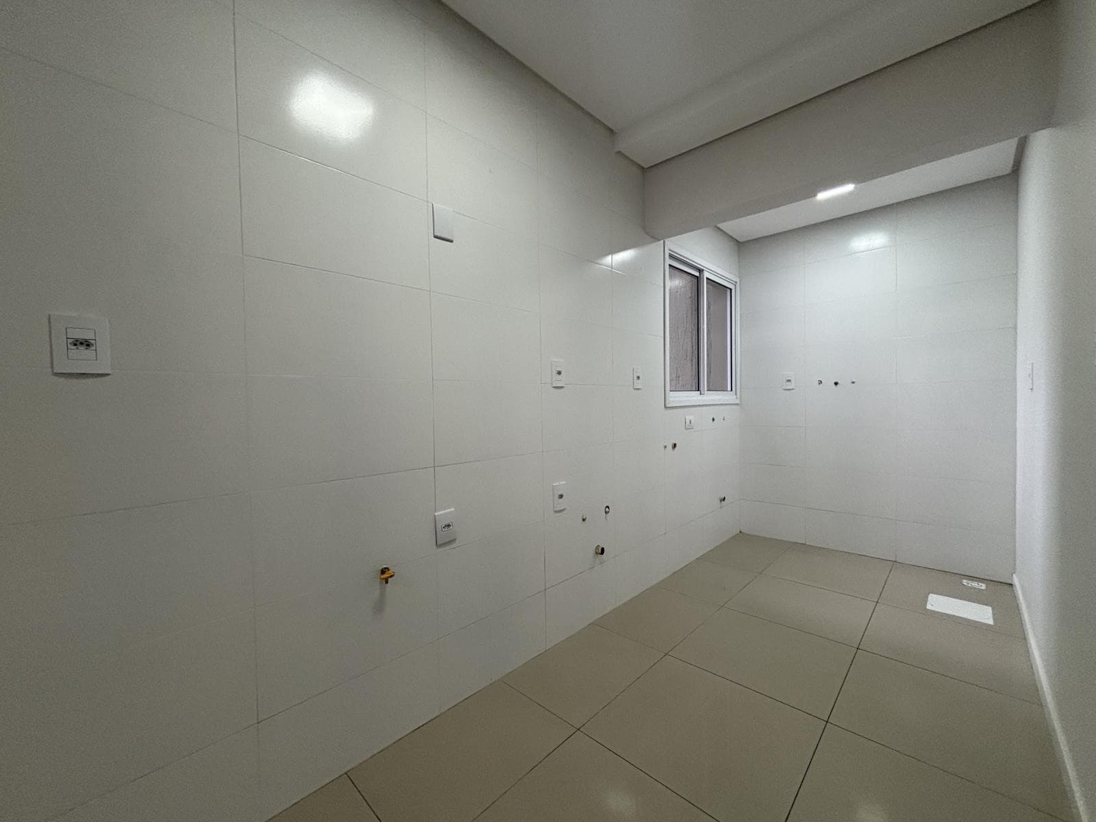APARTAMENTO COM 2 DORMITÓRIOS, 1 VAGA, 65M² ÁREA PRIVATIVA para locação EM BOM JARDIM - foto 2