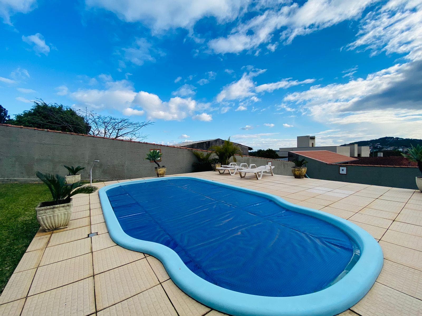 CASA COM 4 DORMITÓRIOS (1 SUÍTE), 4 VAGAS, 264M² ÁREA PRIVATIVA para venda EM VISTA ALEGRE - foto 3