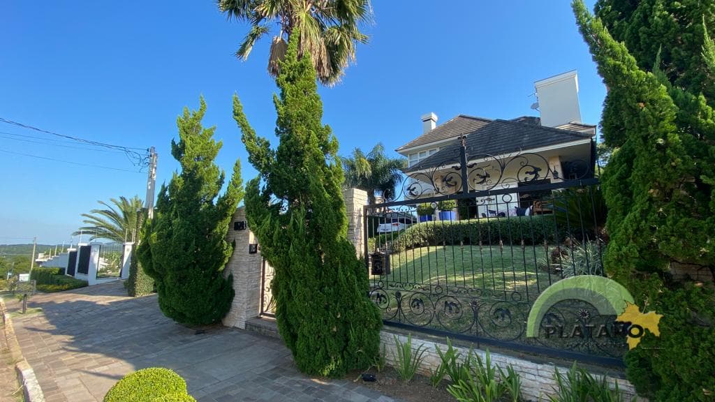 CASA COM 4 DORMITÓRIOS, 2 VAGAS, 302M² ÁREA PRIVATIVA para venda EM JARDIM DO ALTO - foto 1