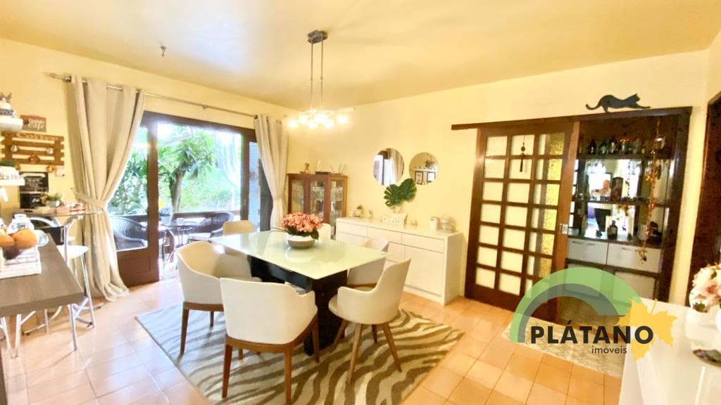 CASA COM 4 DORMITÓRIOS, 2 VAGAS, 166M² ÁREA PRIVATIVA para venda EM JARDIM BÜHLER - foto 3