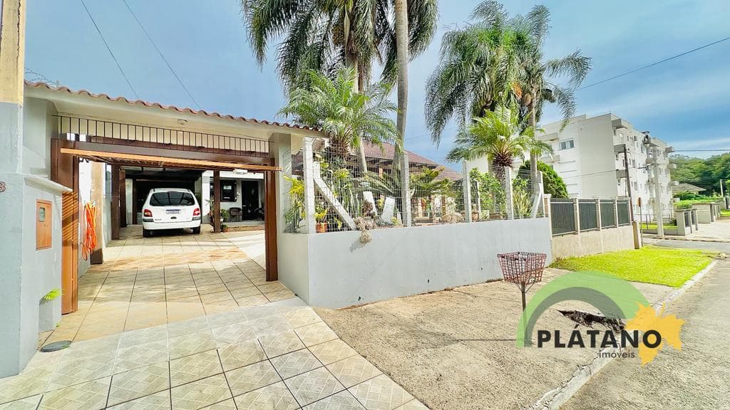 CASA COM 3 DORMITÓRIOS, 2 VAGAS, 170M² ÁREA PRIVATIVA para venda EM FARROUPILHA - foto 1