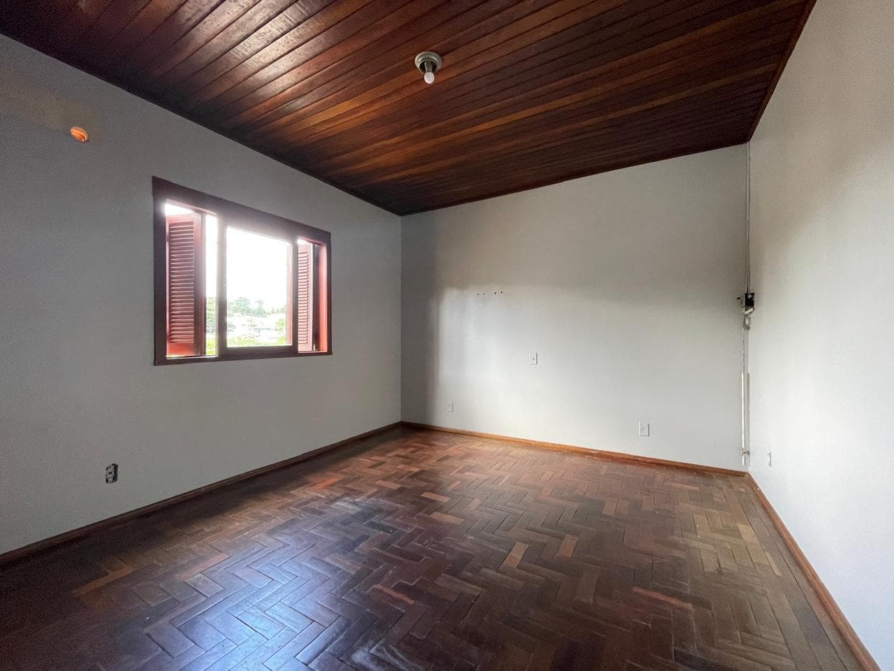 CASA COM 3 DORMITÓRIOS, 1 VAGA para locação EM CONCÓRDIA - foto 5