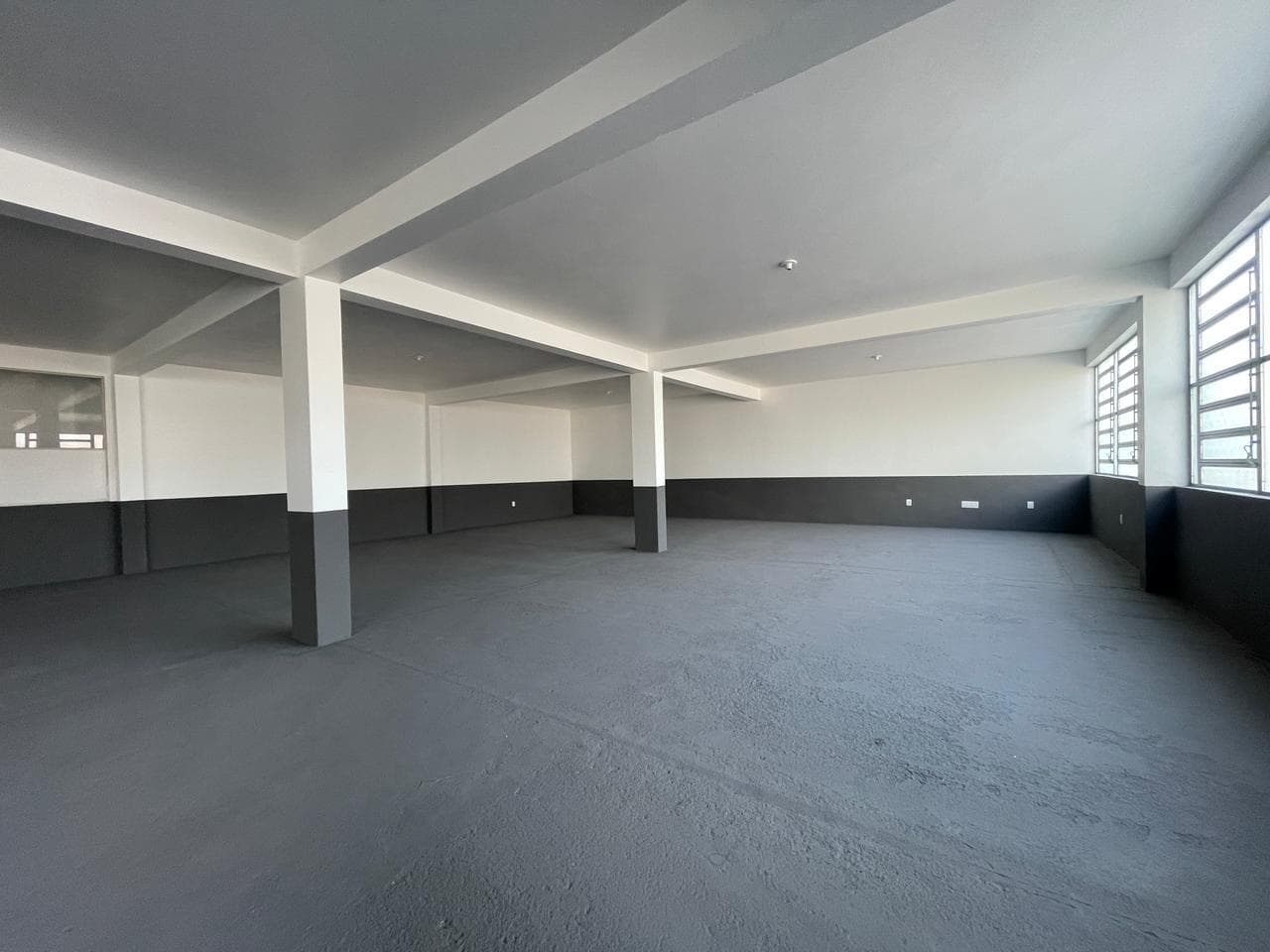 PAVILHÃO / PRÉDIO, 320M² ÁREA TOTAL para locação EM SETE DE SETEMBRO - foto 3