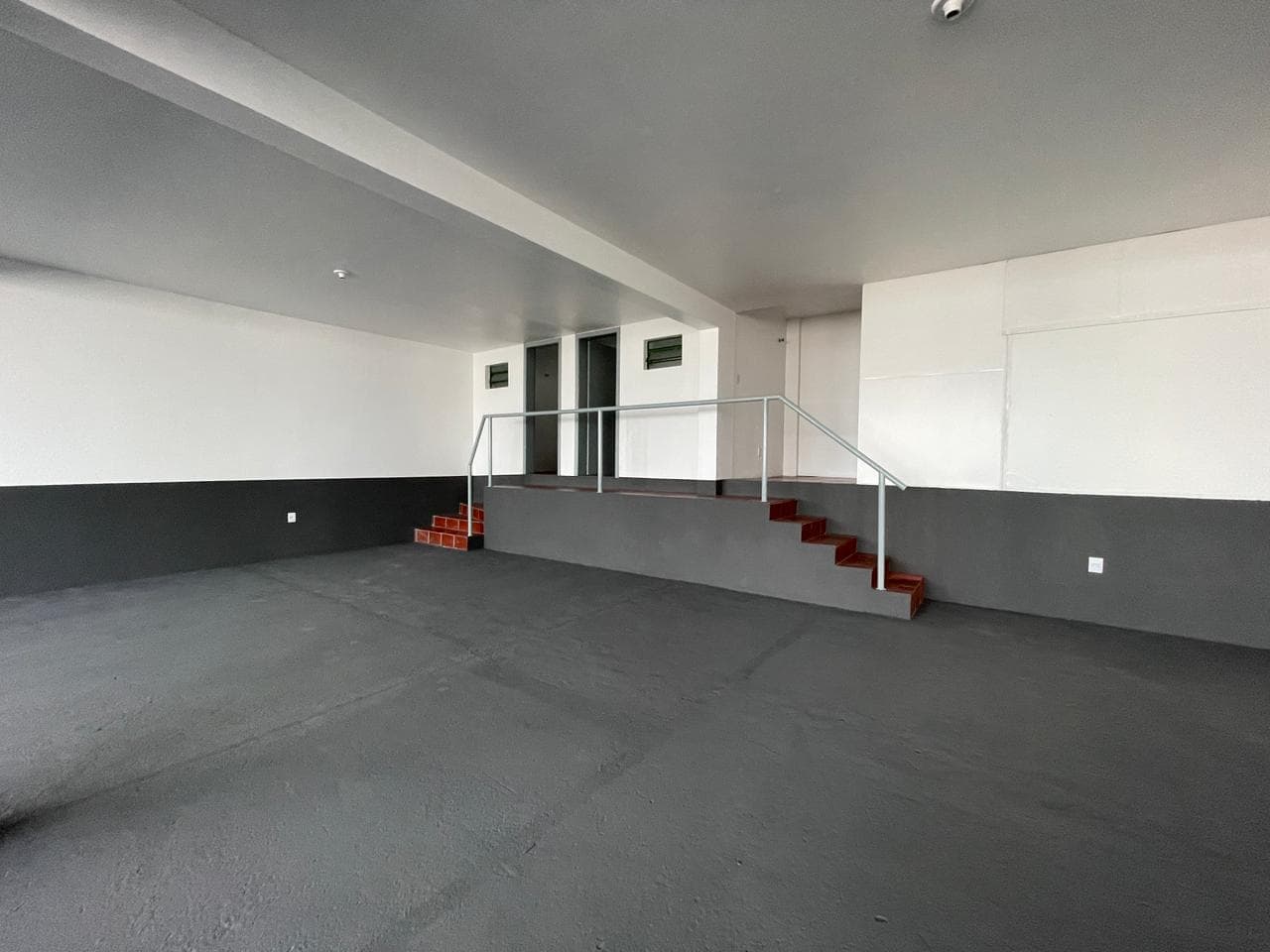 PAVILHÃO / PRÉDIO, 320M² ÁREA TOTAL para locação EM SETE DE SETEMBRO - foto 5