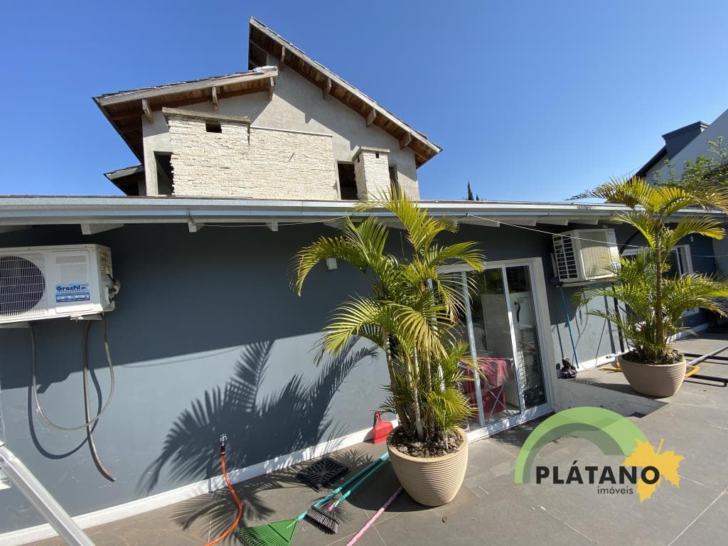 CASA COM 5 DORMITÓRIOS, 1 VAGA, 270M² ÁREA PRIVATIVA para venda EM JARDIM PANORÂMICO - foto 3