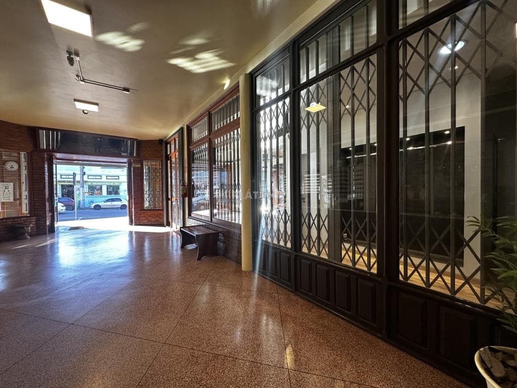 LOJA / SALA, 80M² ÁREA TOTAL para locação EM CENTRO - foto 4