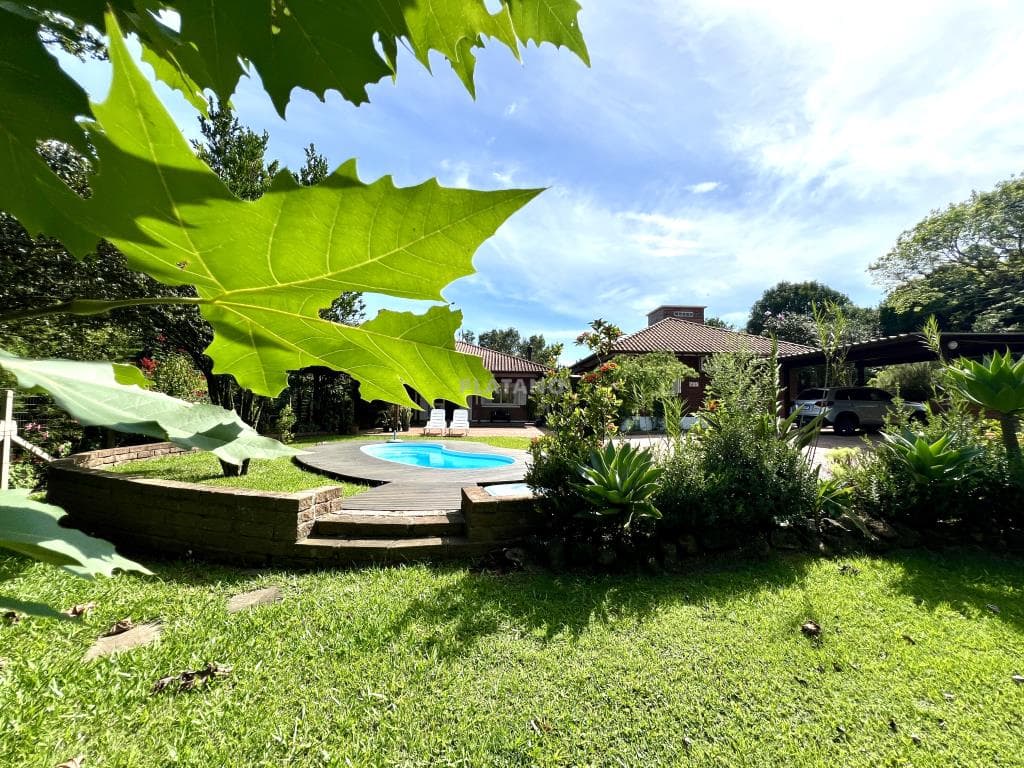 CASA COM 3 DORMITÓRIOS, 2 VAGAS, 211M² ÁREA PRIVATIVA para venda EM CIDADE NOVA - foto 2