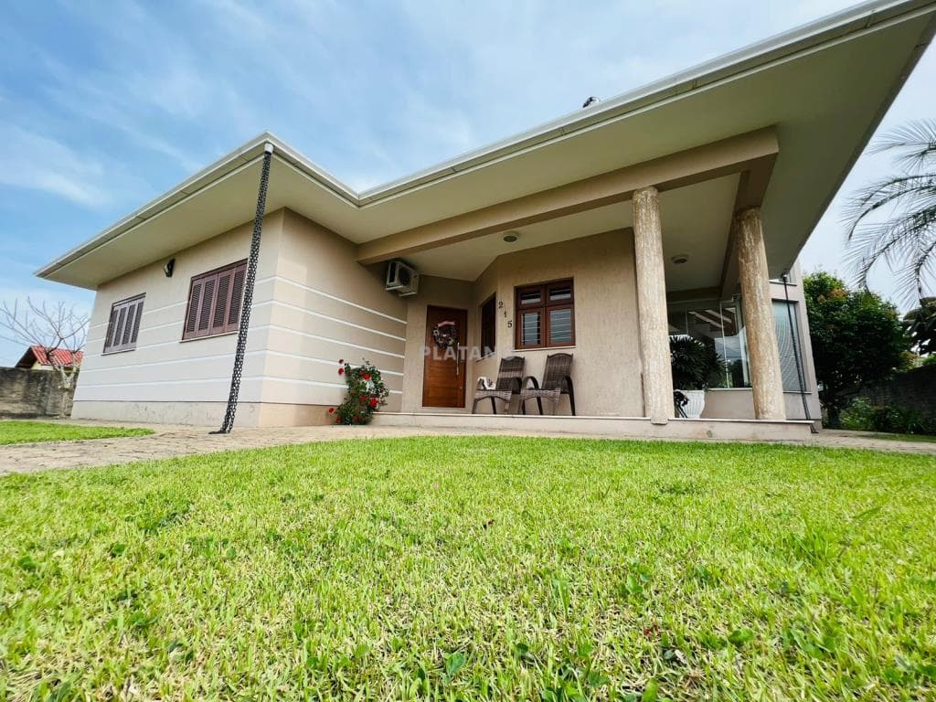 CASA COM 3 DORMITÓRIOS, 2 VAGAS, 242M² ÁREA PRIVATIVA para venda EM JARDIM PANORÂMICO - foto 1