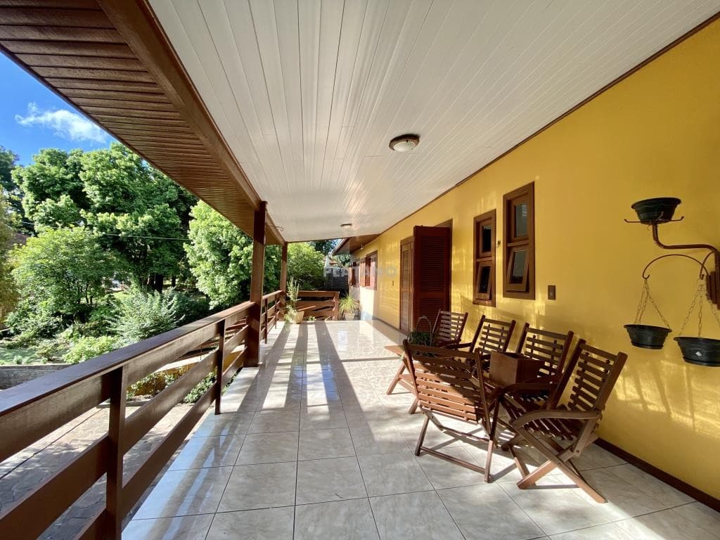 CASA COM 4 DORMITÓRIOS, 2 VAGAS, 308M² ÁREA PRIVATIVA para venda EM CIDADE NOVA - foto 2