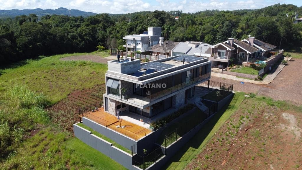 CASA COM 3 DORMITÓRIOS, 3 VAGAS, 420M² ÁREA PRIVATIVA para venda EM JARDIM DO ALTO - foto 3