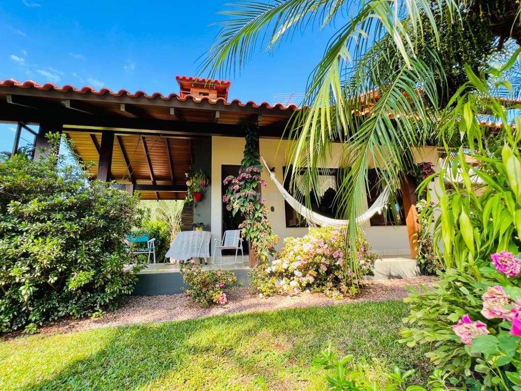 CASA COM 4 DORMITÓRIOS, 2 VAGAS, 284M² ÁREA PRIVATIVA para venda EM JARDIM DO ALTO - foto 2