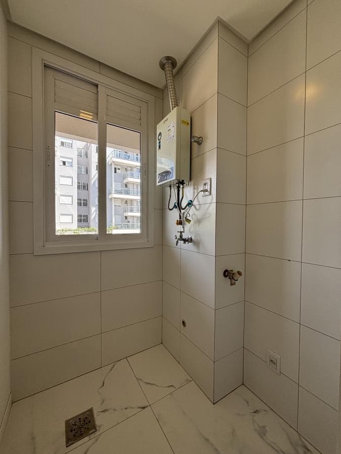 APARTAMENTO COM 2 DORMITÓRIOS, 1 VAGA, 75M² ÁREA TOTAL para locação EM VINTE E CINCO DE JULHO - foto 3