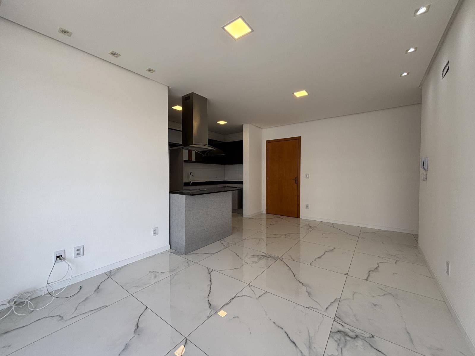 APARTAMENTO COM 2 DORMITÓRIOS, 1 VAGA, 75M² ÁREA TOTAL para locação EM VINTE E CINCO DE JULHO - foto 5