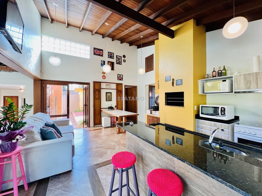 CASA COM 3 DORMITÓRIOS, 1 VAGA, 214M² ÁREA PRIVATIVA para venda EM CIDADE NOVA - foto 3
