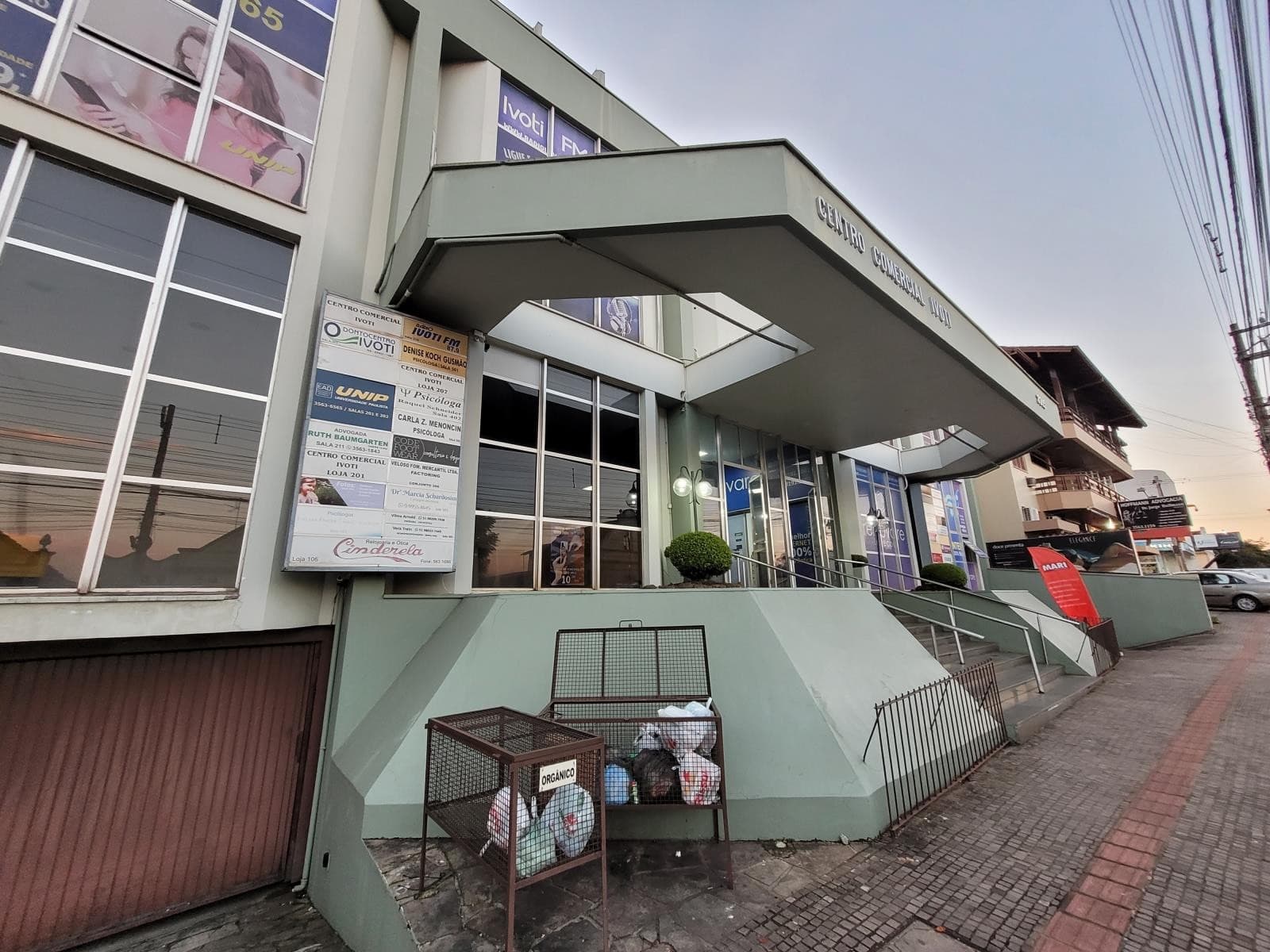 LOJA / SALA, 50M² ÁREA TOTAL para locação EM CENTRO - foto 1