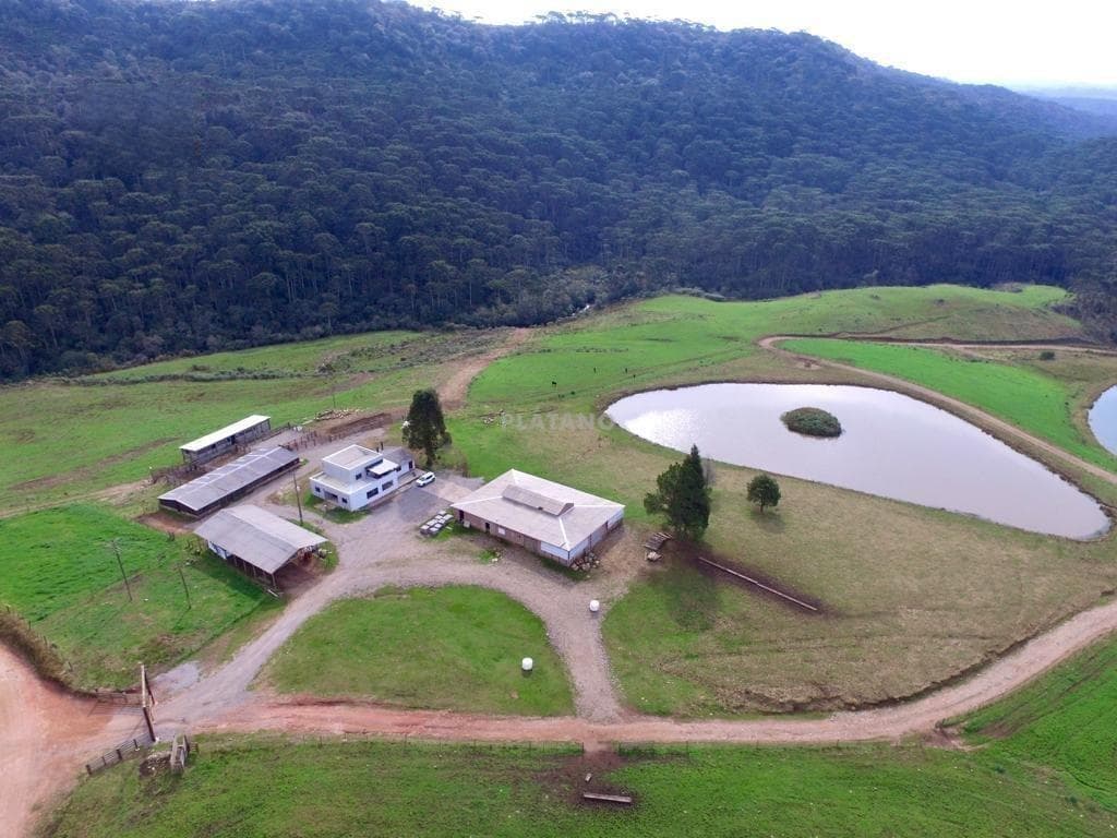 CHÁCARA / SÍTIO COM 4 DORMITÓRIOS, 4 VAGAS, 1000M² ÁREA PRIVATIVA para venda EM CENTRO - foto 3