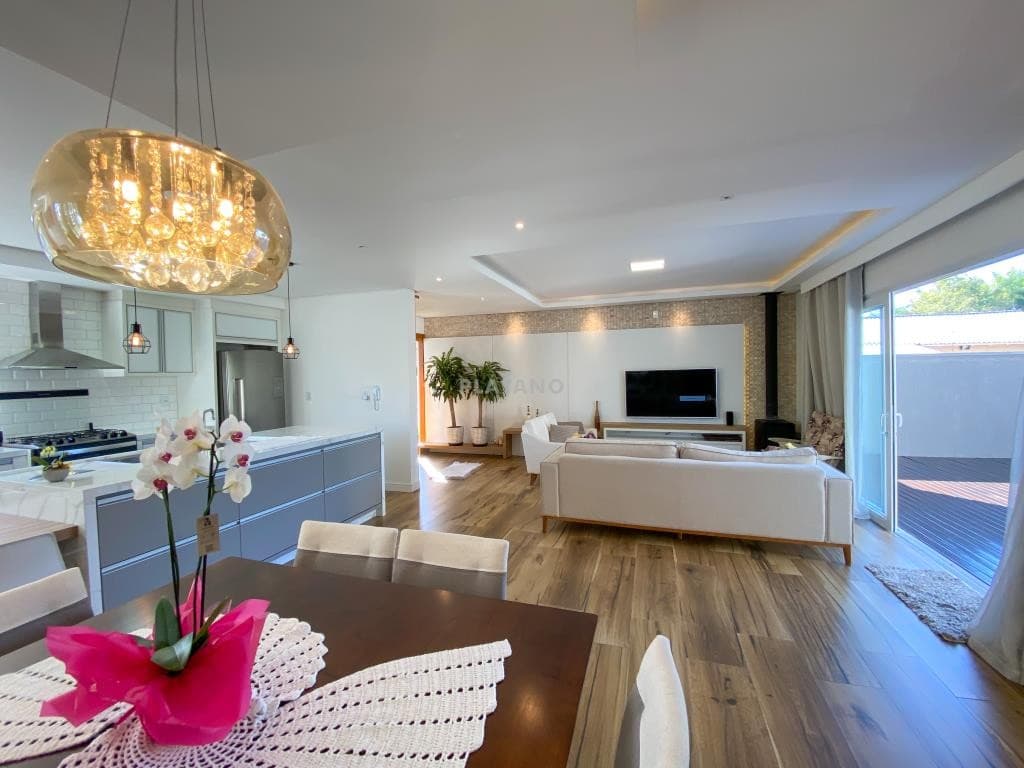 CASA COM 4 DORMITÓRIOS, 3 VAGAS, 305M² ÁREA PRIVATIVA para venda EM JARDIM PANORÂMICO - foto 1