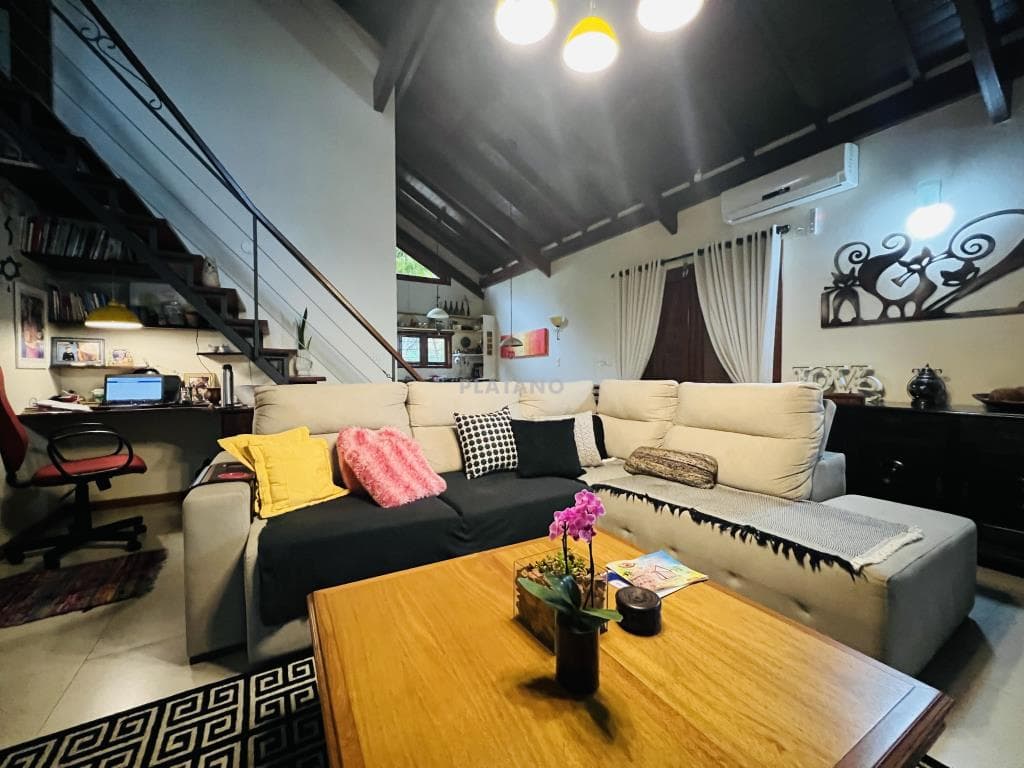 CASA COM 3 DORMITÓRIOS, 2 VAGAS, 135M² ÁREA PRIVATIVA para venda EM JARDIM DO ALTO - foto 3